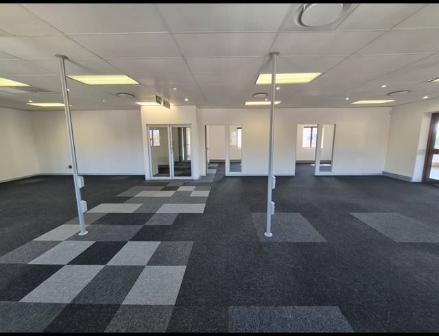 203M² OFFICE TO LET IN RIVONIA